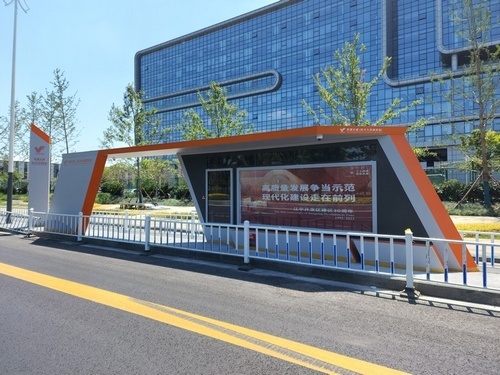 公交候車(chē)亭與傳統的(de)廣告模式有(yǒu)什(shén)麽不(bù)同？